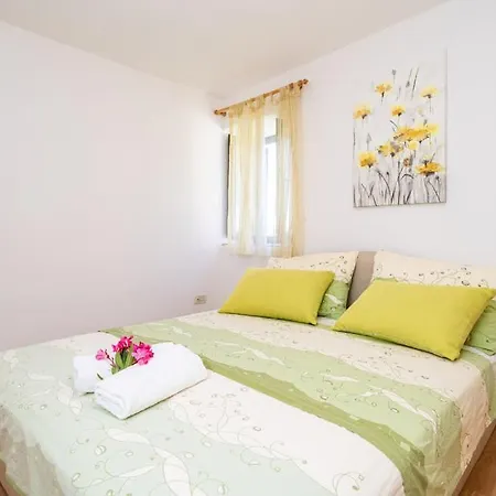 Harmony - With Free Parking Doli