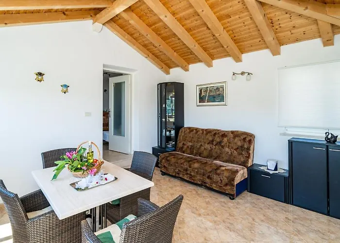 Harmony - With Free Parking * Doli